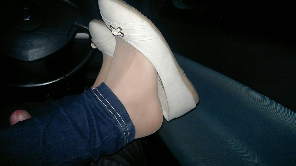 25P Nylon soles footjob hot