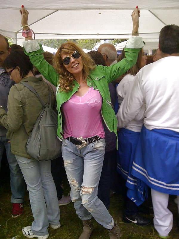 25P BUSTY BLONDE MILF Ana Vilar NYLON MATURE SLUT 