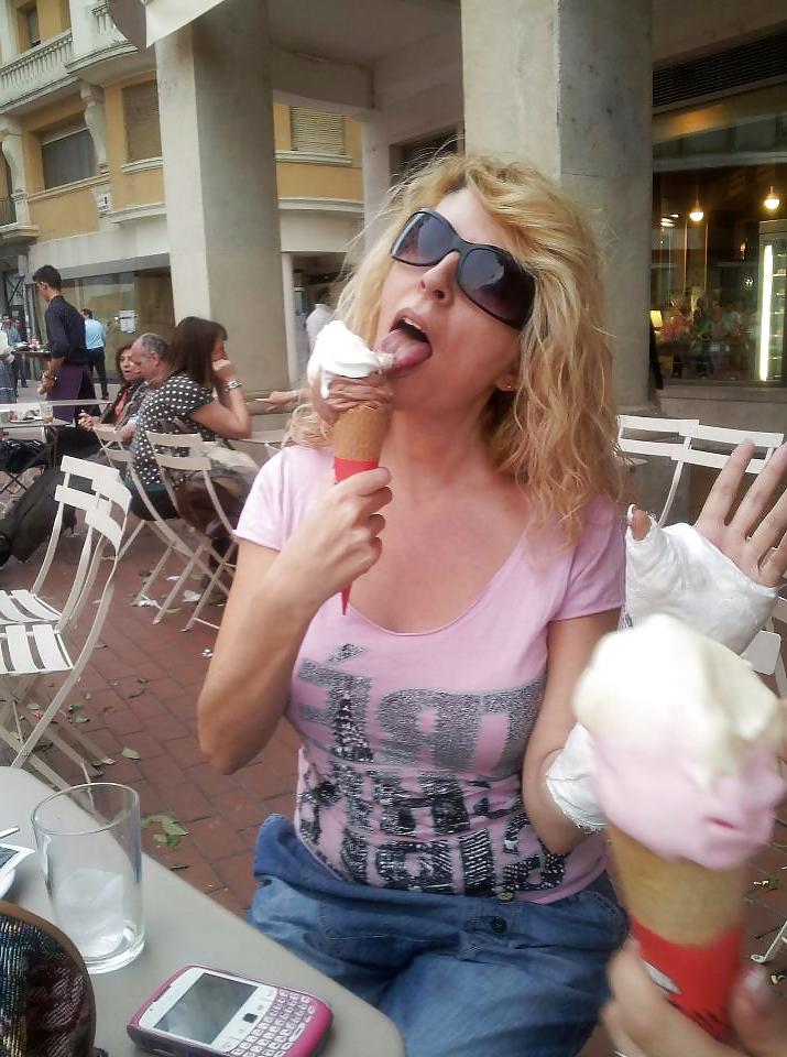 25P BUSTY BLONDE MILF Ana Vilar NYLON MATURE SLUT 