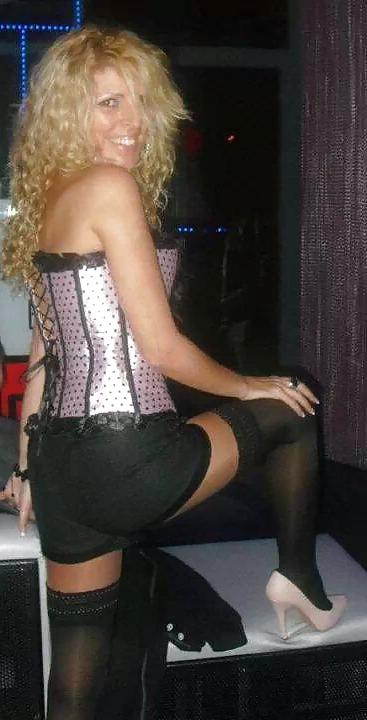 25P BUSTY BLONDE MILF Ana Vilar NYLON MATURE SLUT 