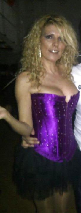 25P BUSTY BLONDE MILF Ana Vilar NYLON MATURE SLUT 