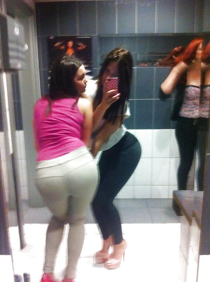 25P Macedonian and Serbian girls in yoga pants 