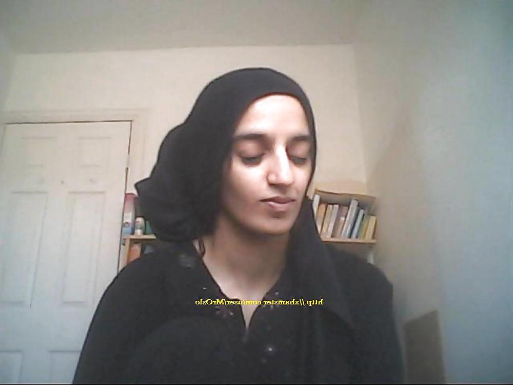 13P Beautiful Pakistani young girl