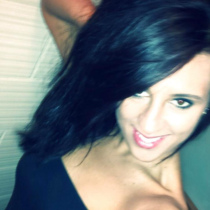 19P A Little Hottie I Know(and her mom)