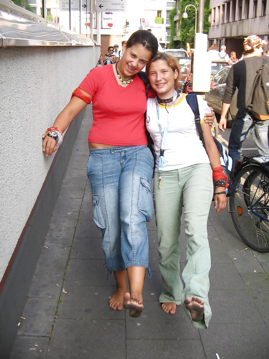 25P Dirty Feet - Street Feet