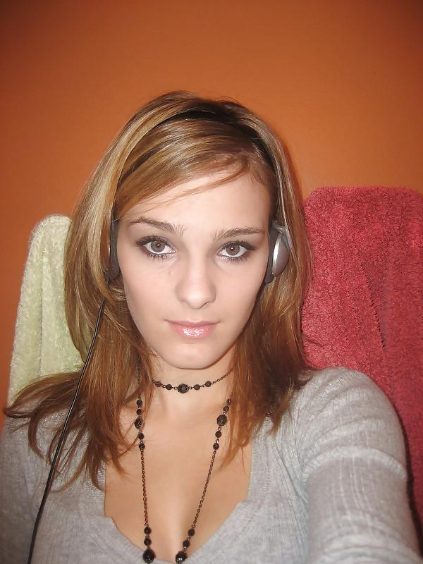 25P Busty Teen With Cute Ass