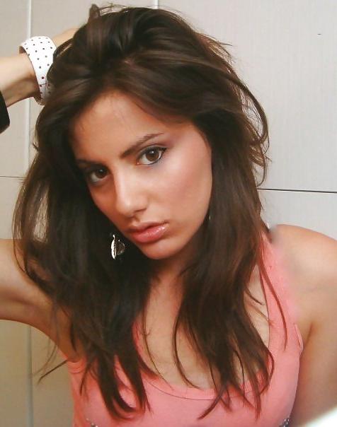 25P Beautiful Serbian girls 2