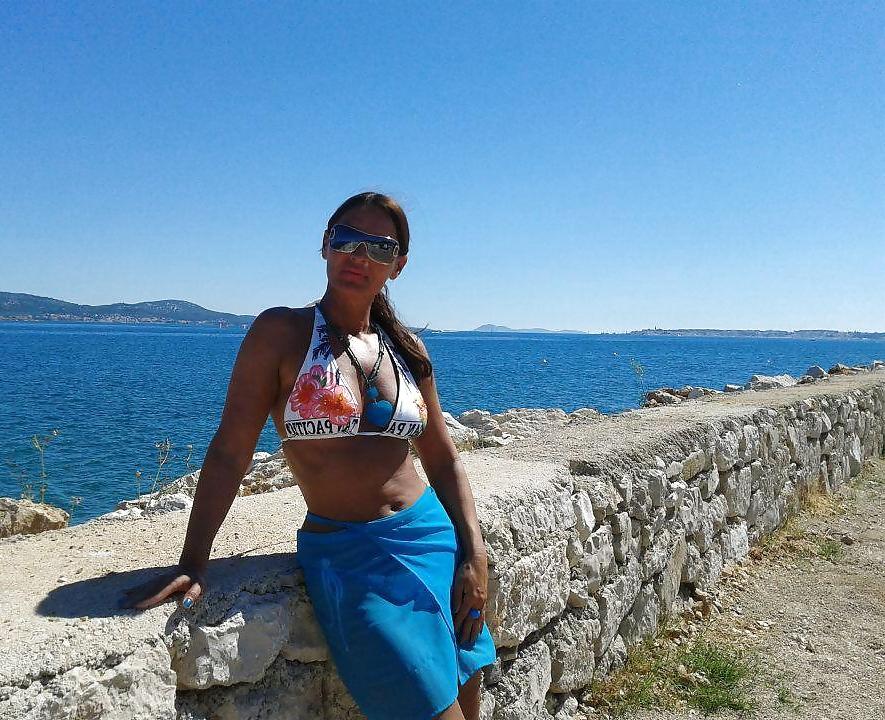 17P Two Sexy Serbian Milfs