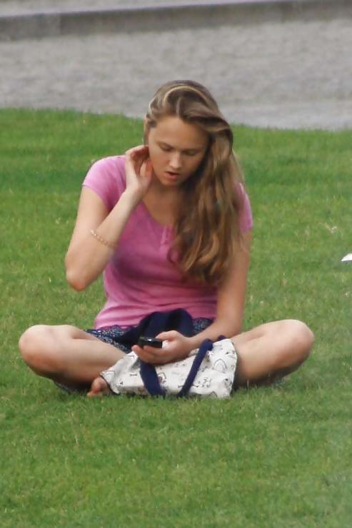 9P Skinny brunette girl with blue skirt