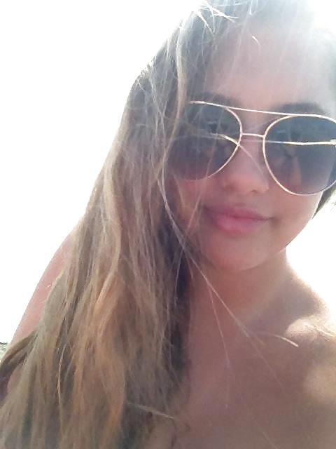 17P Little teen slut Sarah