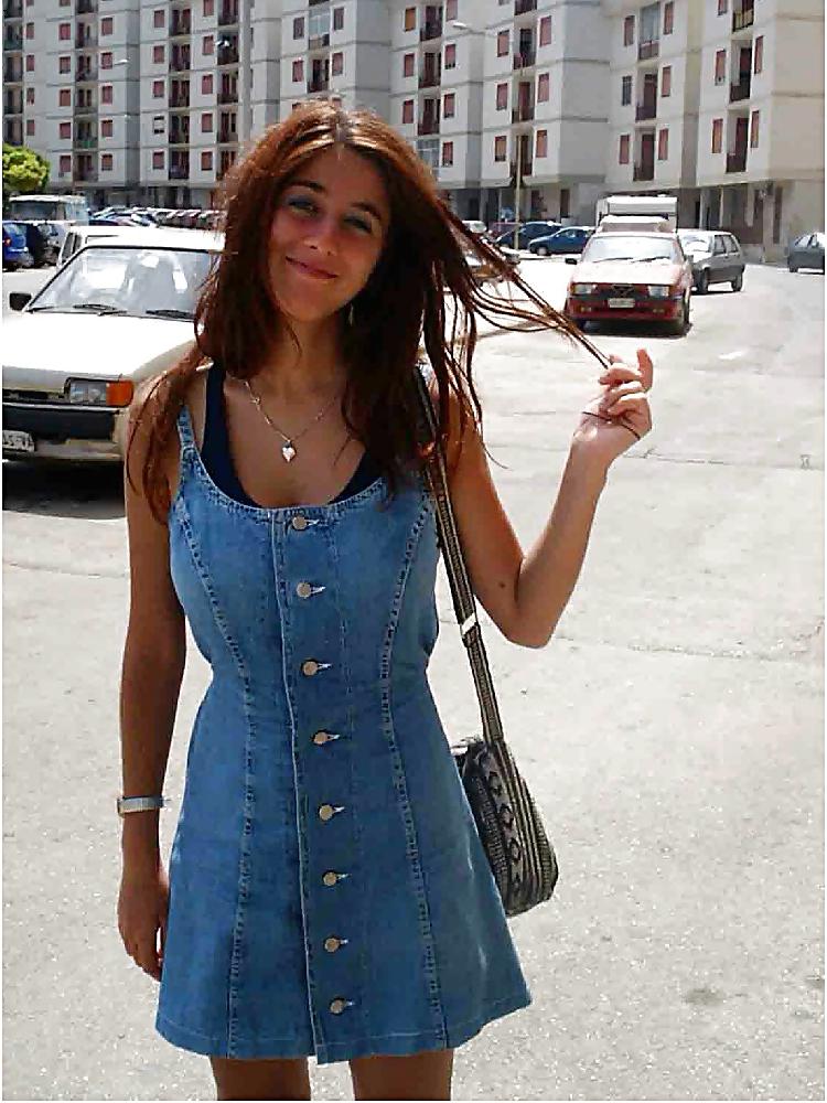 25P Monia busty hairy pussy Italian brunette 