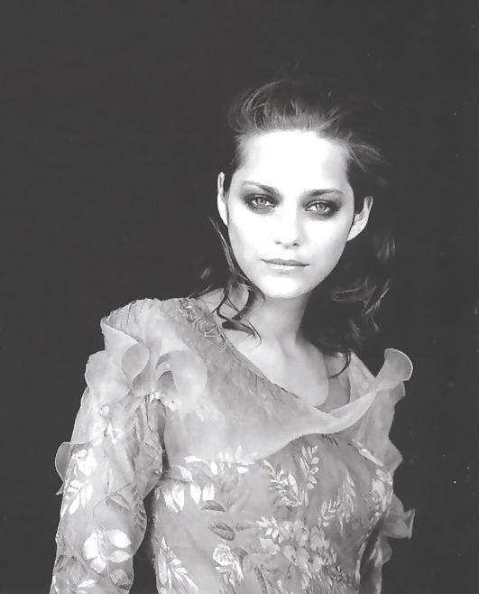 25P Marion Cotillard - French actress