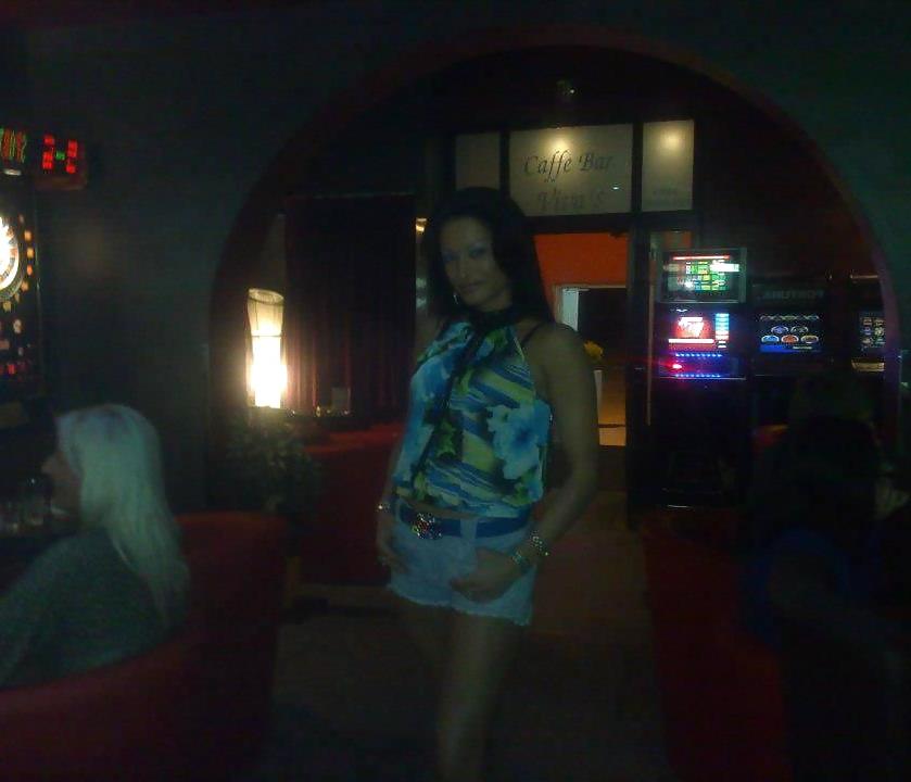 25P Sexy Serbian Milf