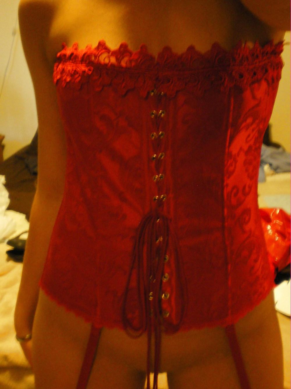 10P My red corset