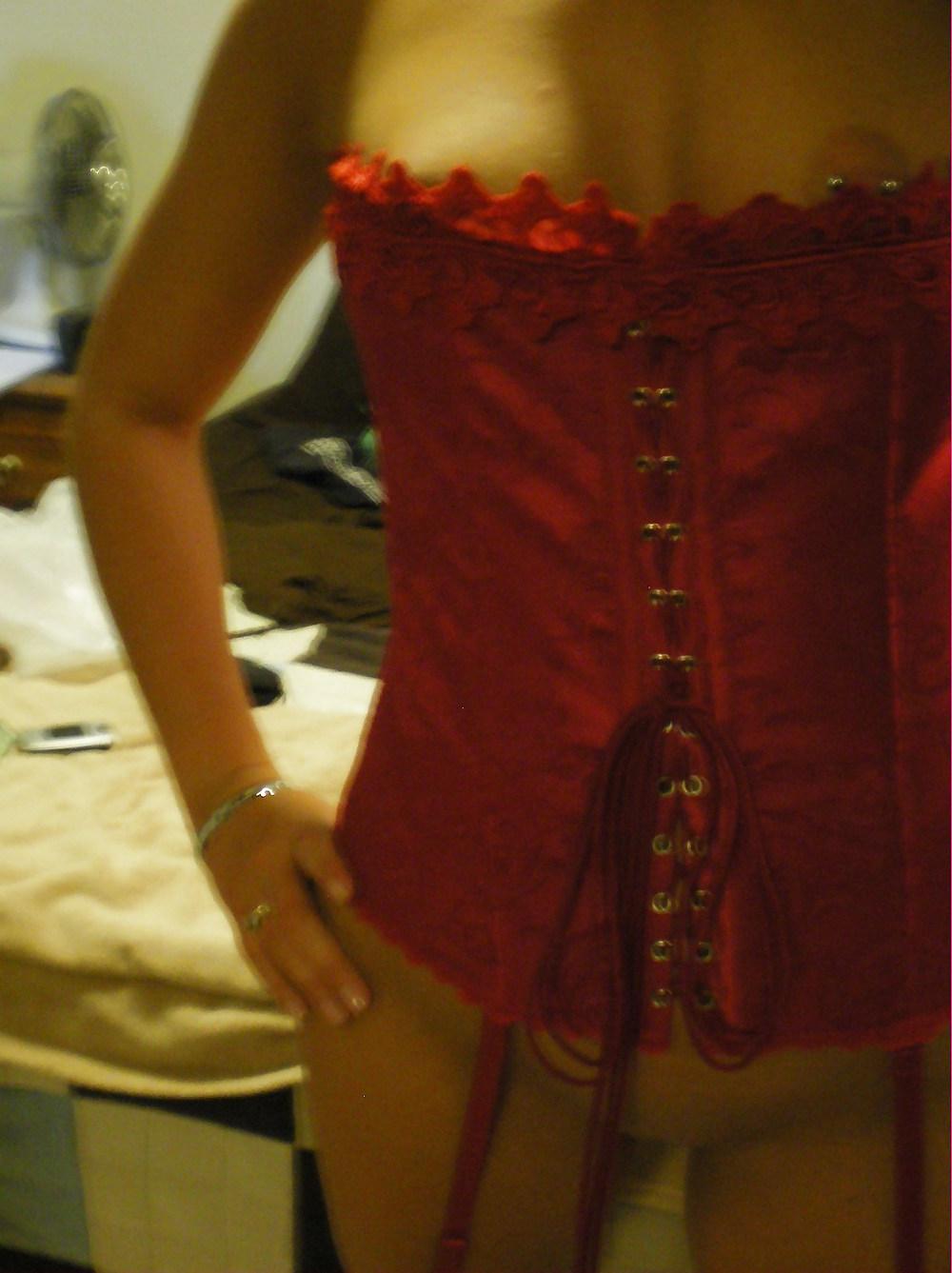 10P My red corset