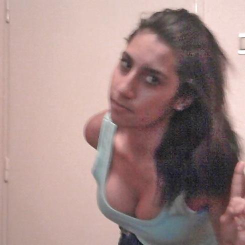 23P Serbian girl Valentina