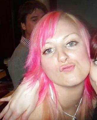 12P Dirty blonde babe