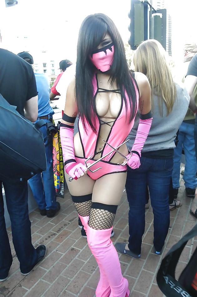 23P Some More Cosplay 4