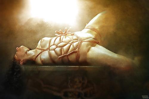15P Kinbaku-bi 'the beauty of tight binding'