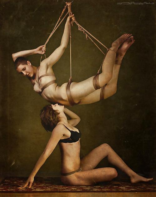 15P Kinbaku-bi 'the beauty of tight binding'