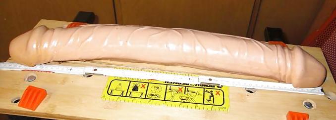 15P VOTE FOR YOU FAVOURITE DILDO - SEX TOY