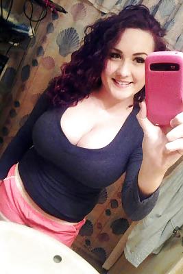 17P Busty Amatuer 30