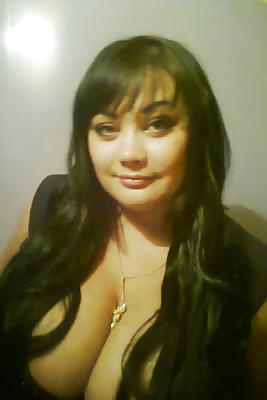 15P Busty Amatuer 25