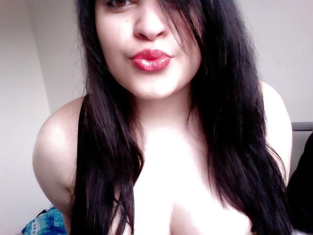 12P Amateur Pakistani Hijabi 