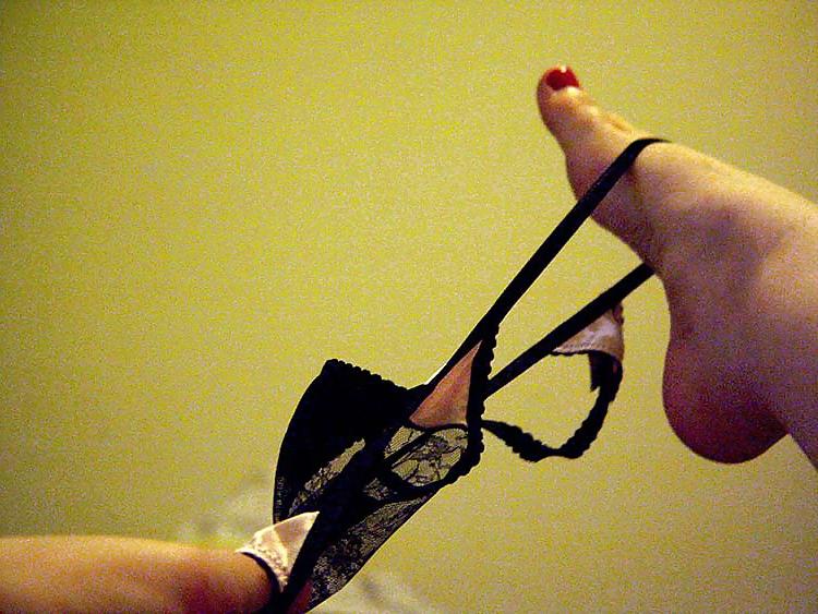 8P Pale skin teen
