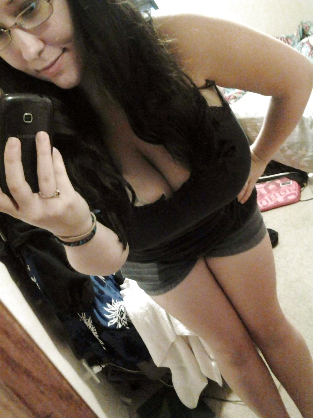 12P Busty Amatuer 35