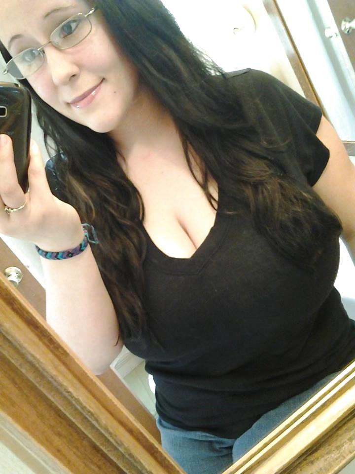 12P Busty Amatuer 35