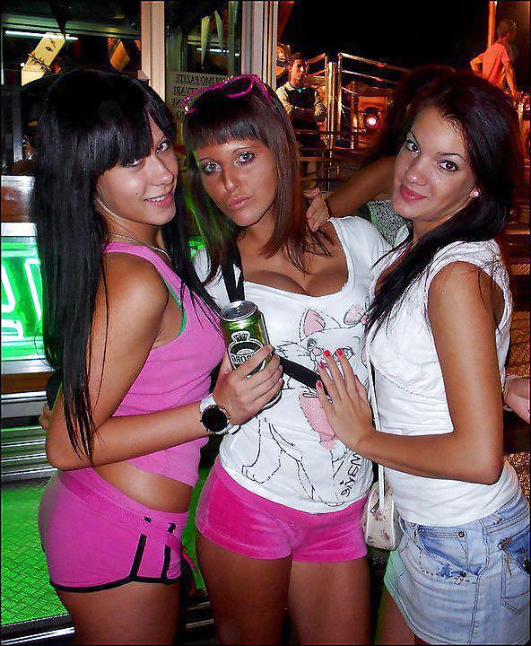 25P Serbian girls
