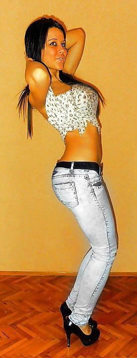 25P Serbian girls
