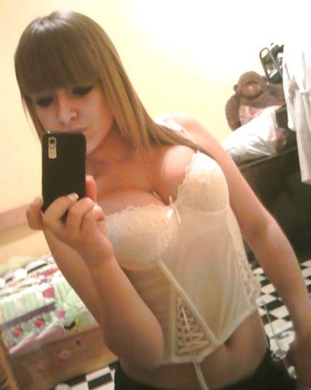 25P Serbian girls