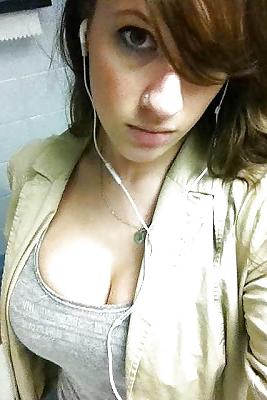 25P Busty Amatuer 19