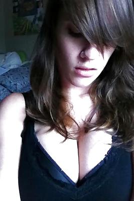 25P Busty Amatuer 19