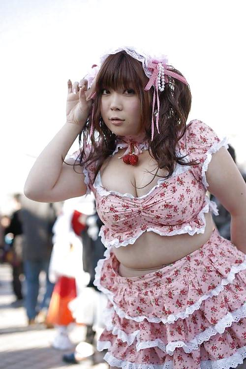 5P Japan BBW cosplay 3