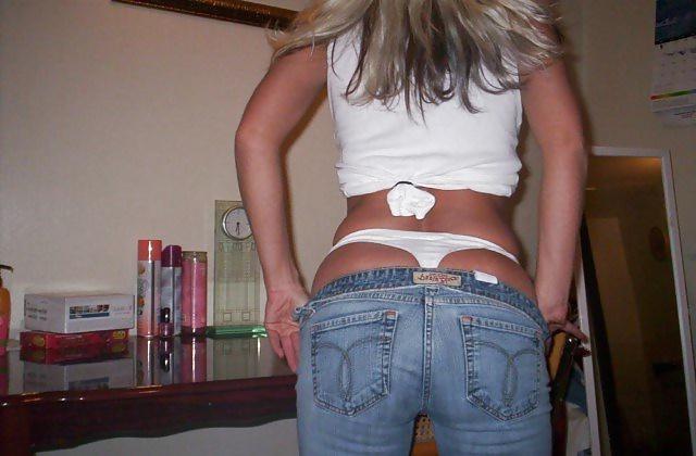 25P Blonde prostitute with nice body