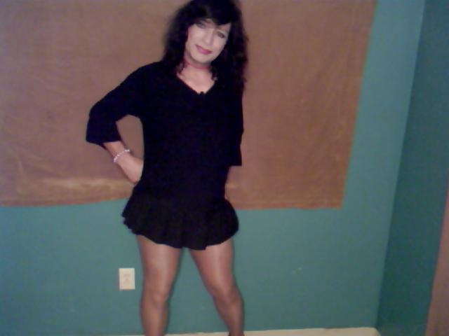 25P Sexy mini dress and skirt pics