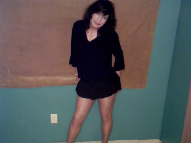 25P Sexy mini dress and skirt pics
