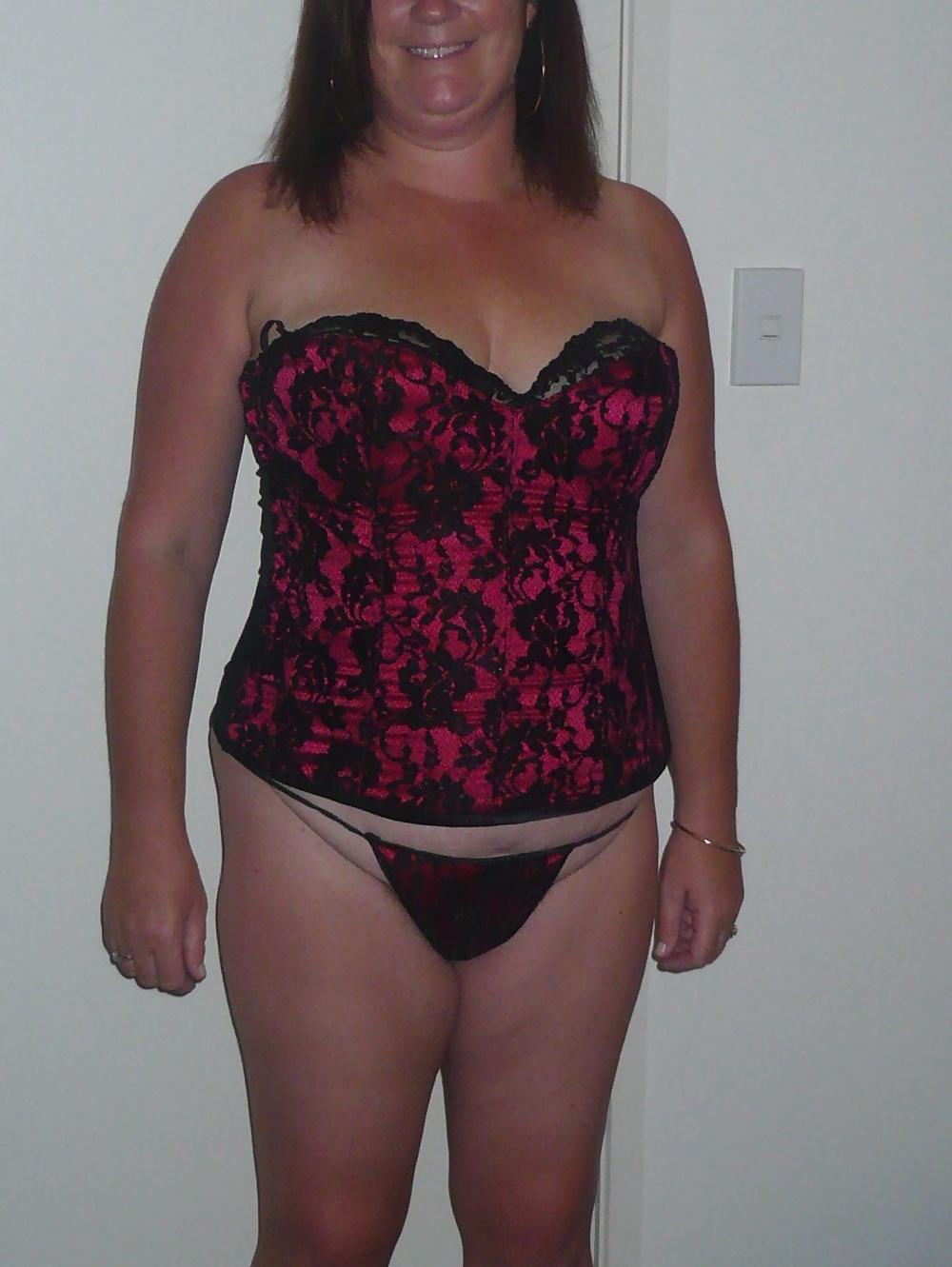 5P Wife trying on new corset