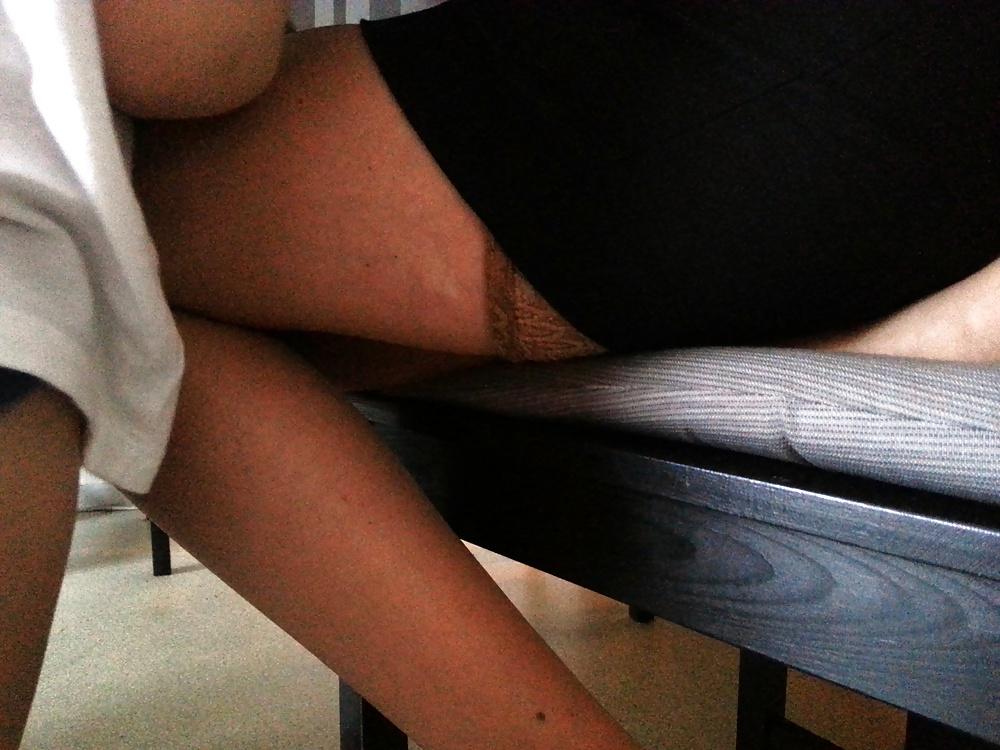 15P French mature wife with pantihose