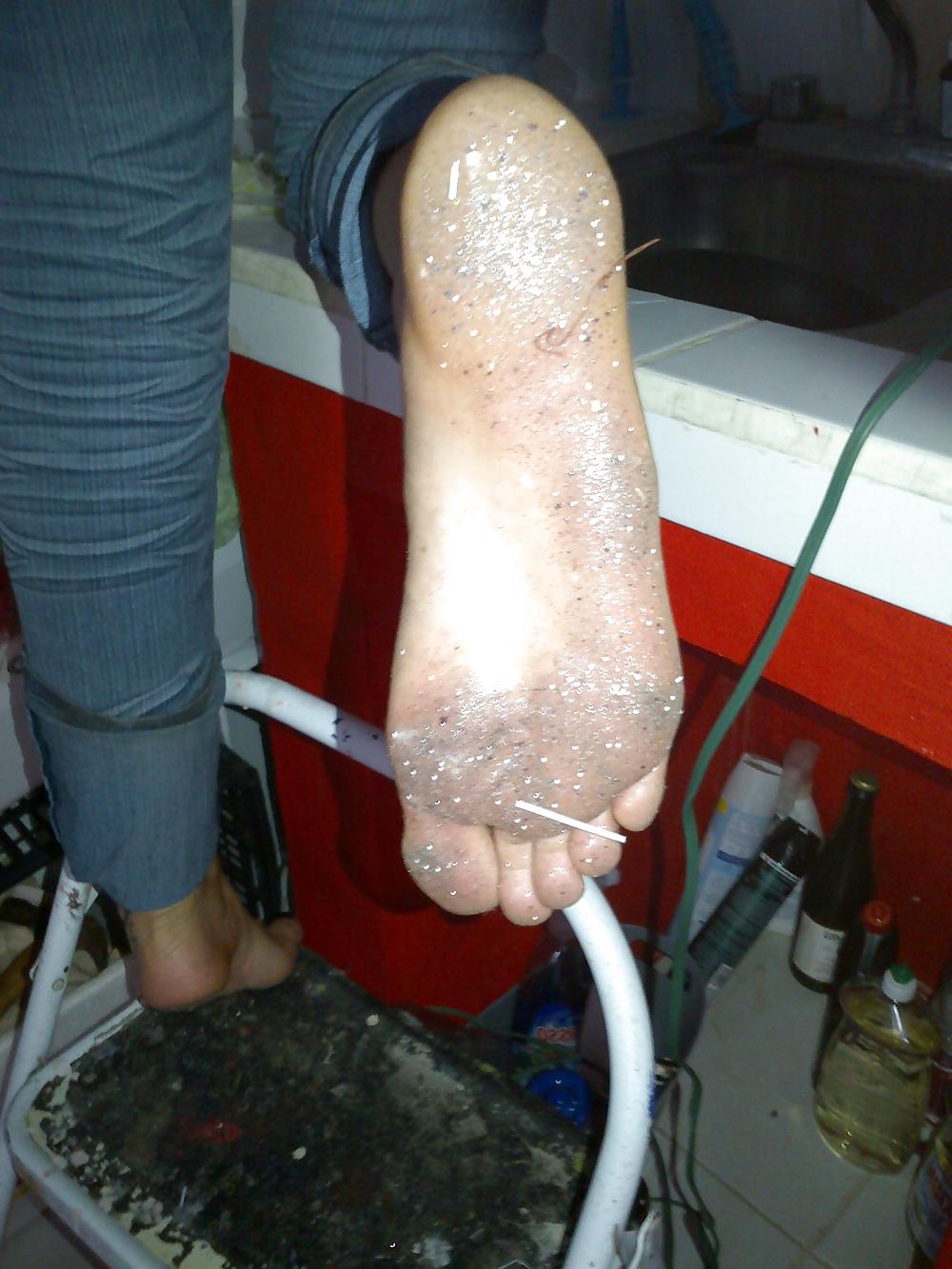 24P Footjob von Karin