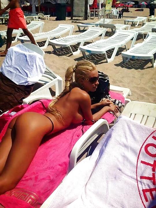 25P Serbian facebook tight ass
