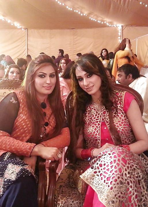 15P Pakistani ACtress for ur cum