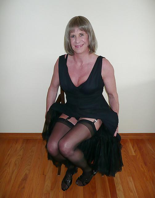 15P Tranny in a Little Black Dress
