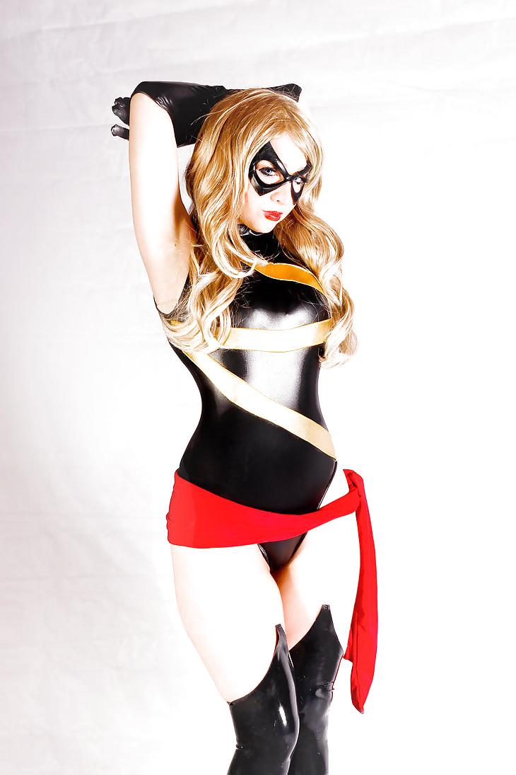 9P Cosplay #3: Kitty as Ms. Marvel from Marvel Comics