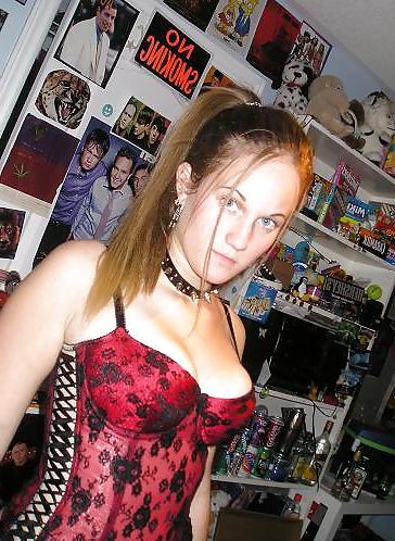 20P AMATEURS DRESS FOR SEX - 15