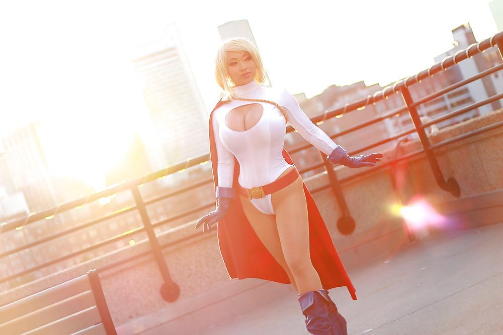 25P Cosplay #2: Yaya as Power Girl from DC Comics