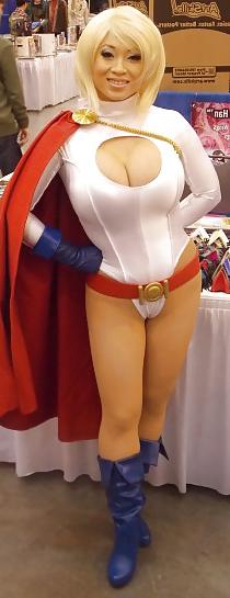25P Cosplay #2: Yaya as Power Girl from DC Comics